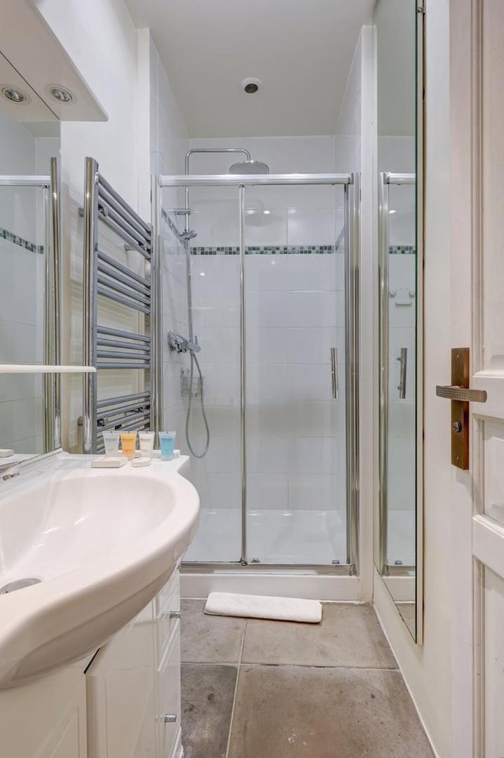 372 Suite Saulnier 2 - Superbe Appartement A Paris Eksteriør bilde