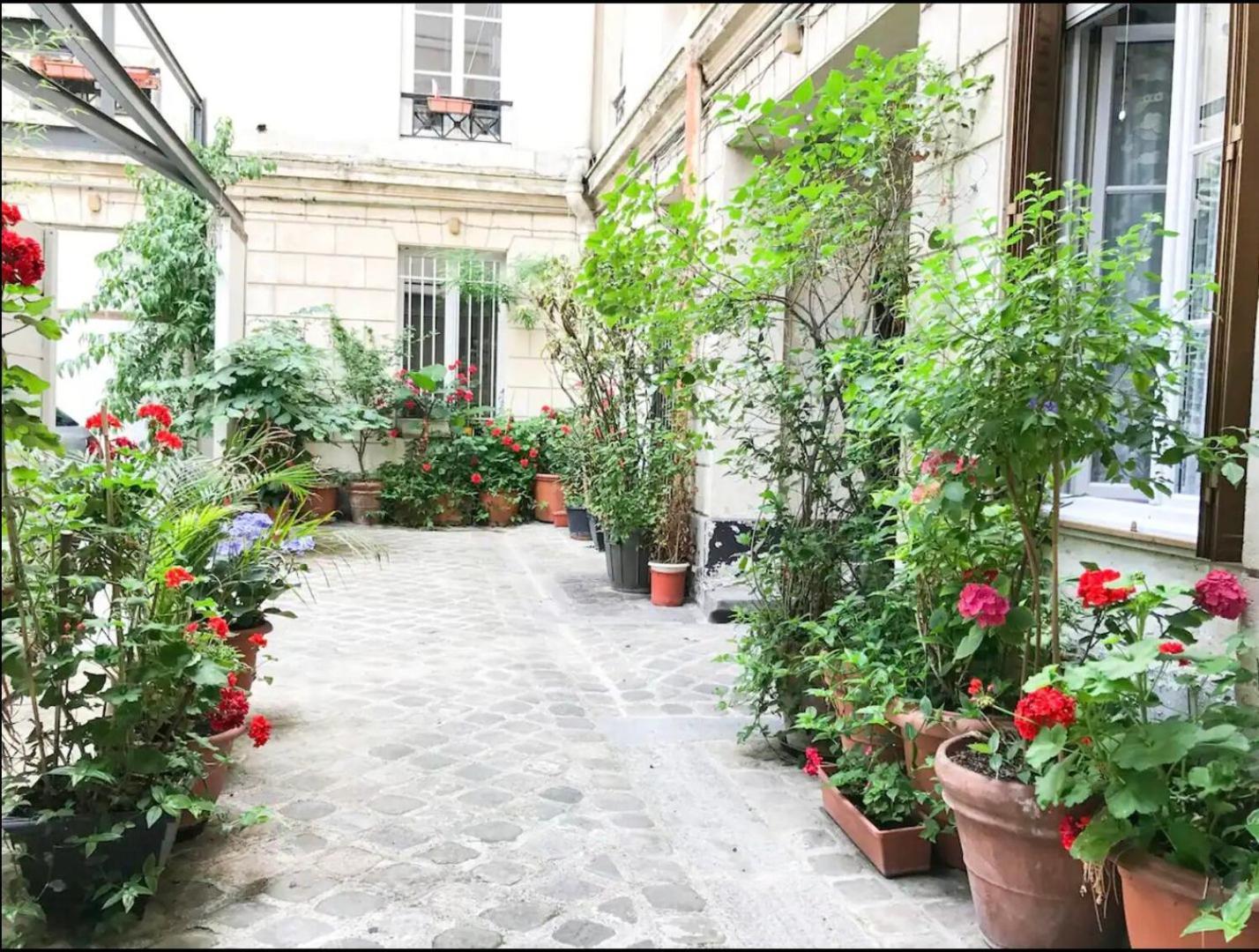 372 Suite Saulnier 2 - Superbe Appartement A Paris Eksteriør bilde